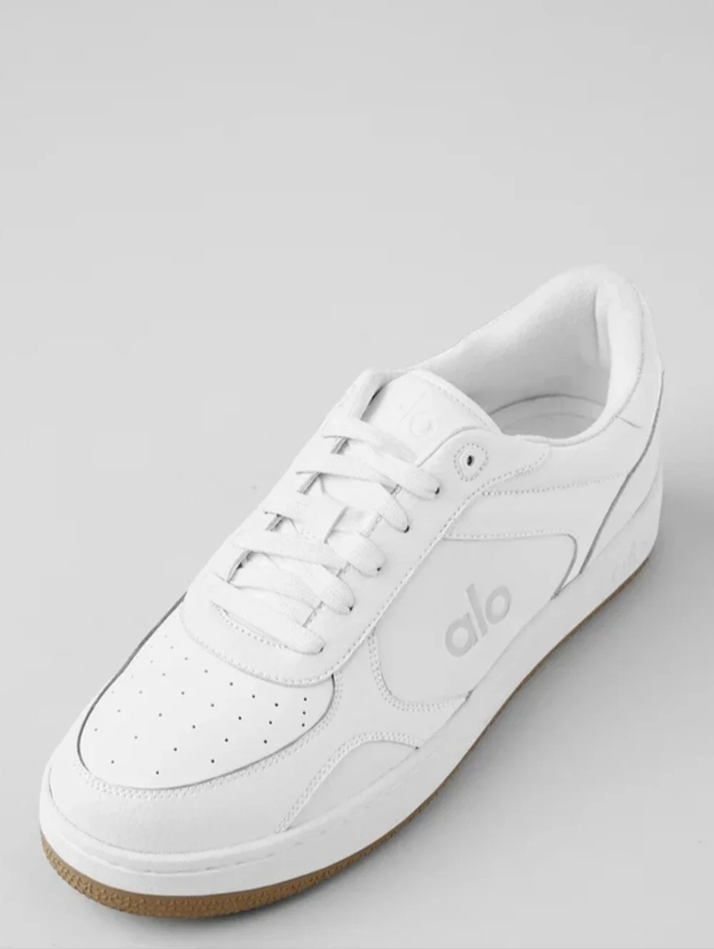 ALO Yoga White Women's Sneakers with Gum Sole - Picture 9 of 16